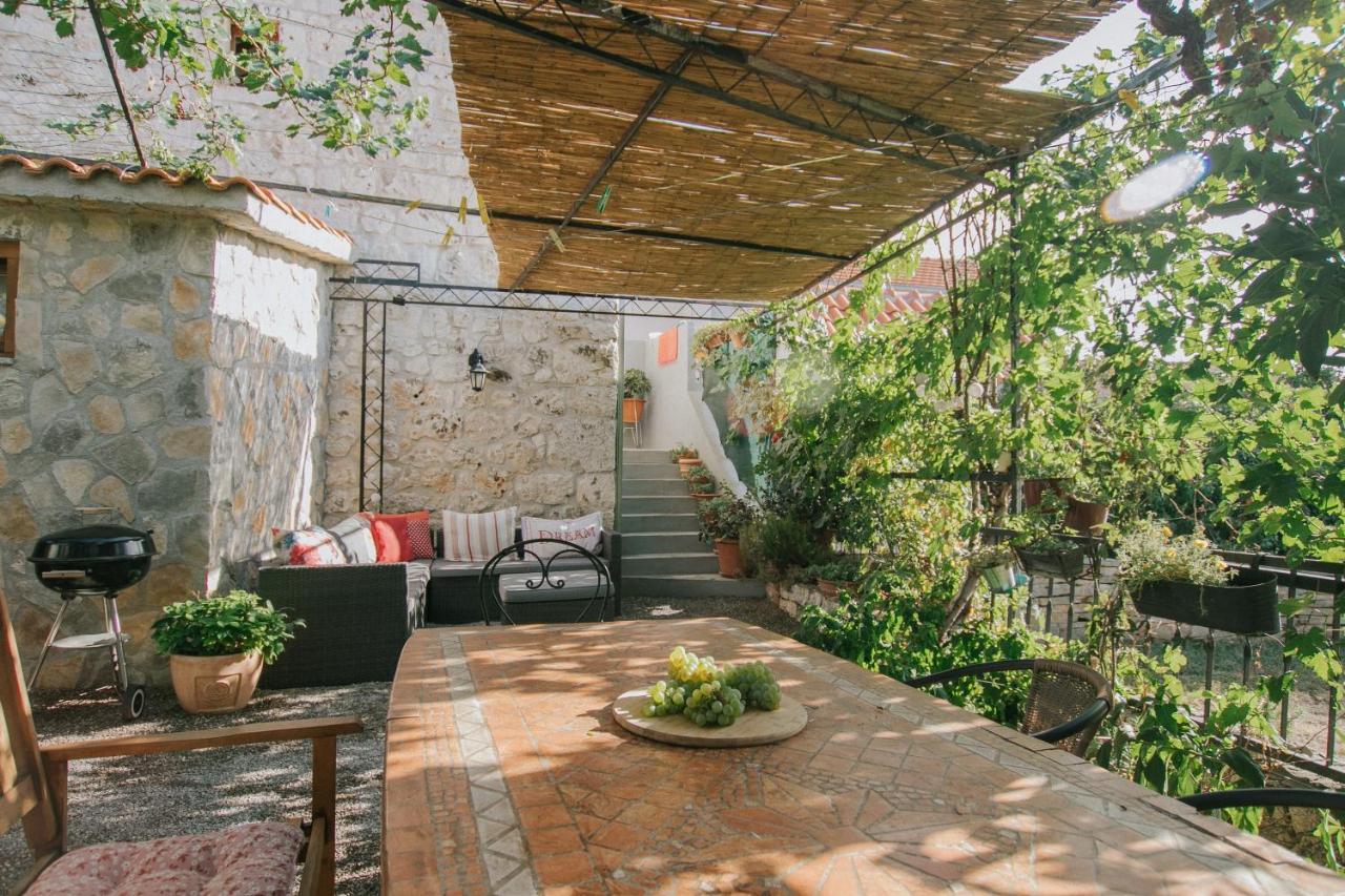 Country House Rusula Vrsine Exterior photo
