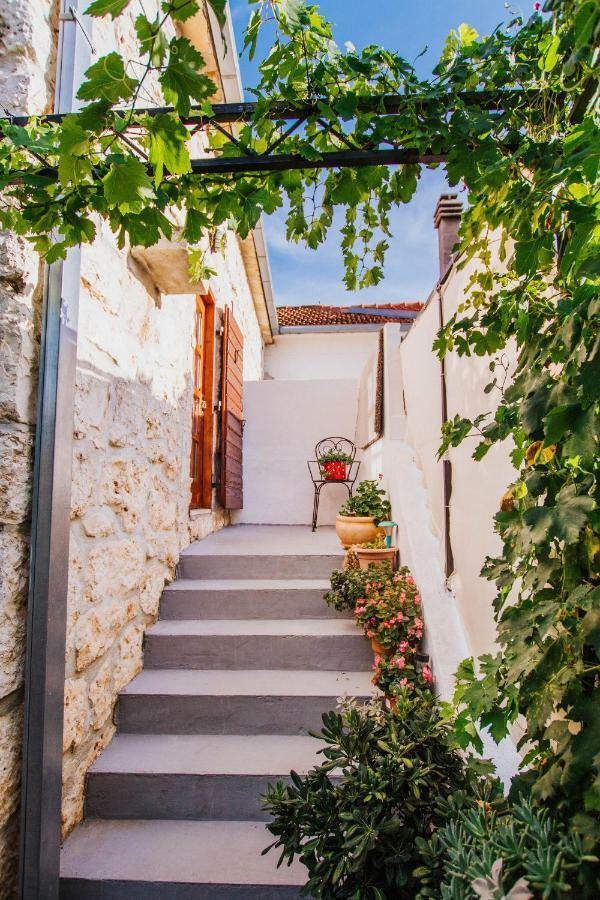 Country House Rusula Vrsine Exterior photo