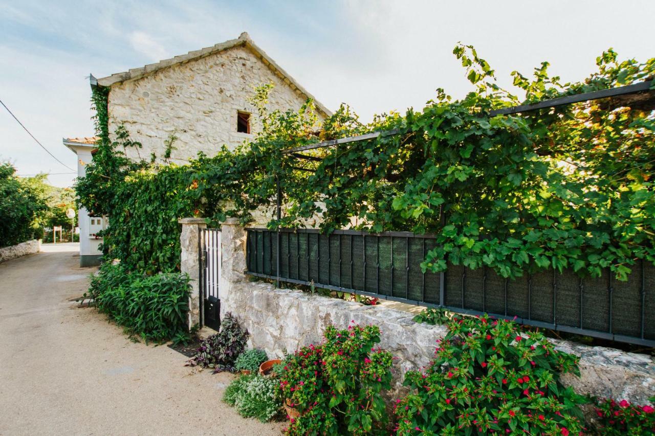 Country House Rusula Vrsine Exterior photo